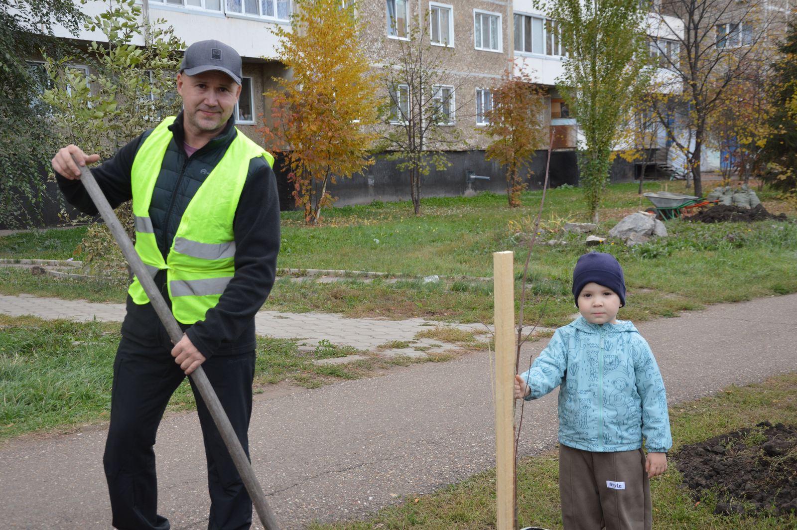 В Мелеузе появилась Аллея отцов