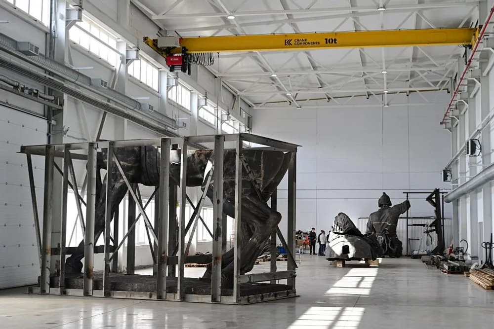 Глава Башкирии обозначил два варианта восстановления памятника Салавату Юлаеву