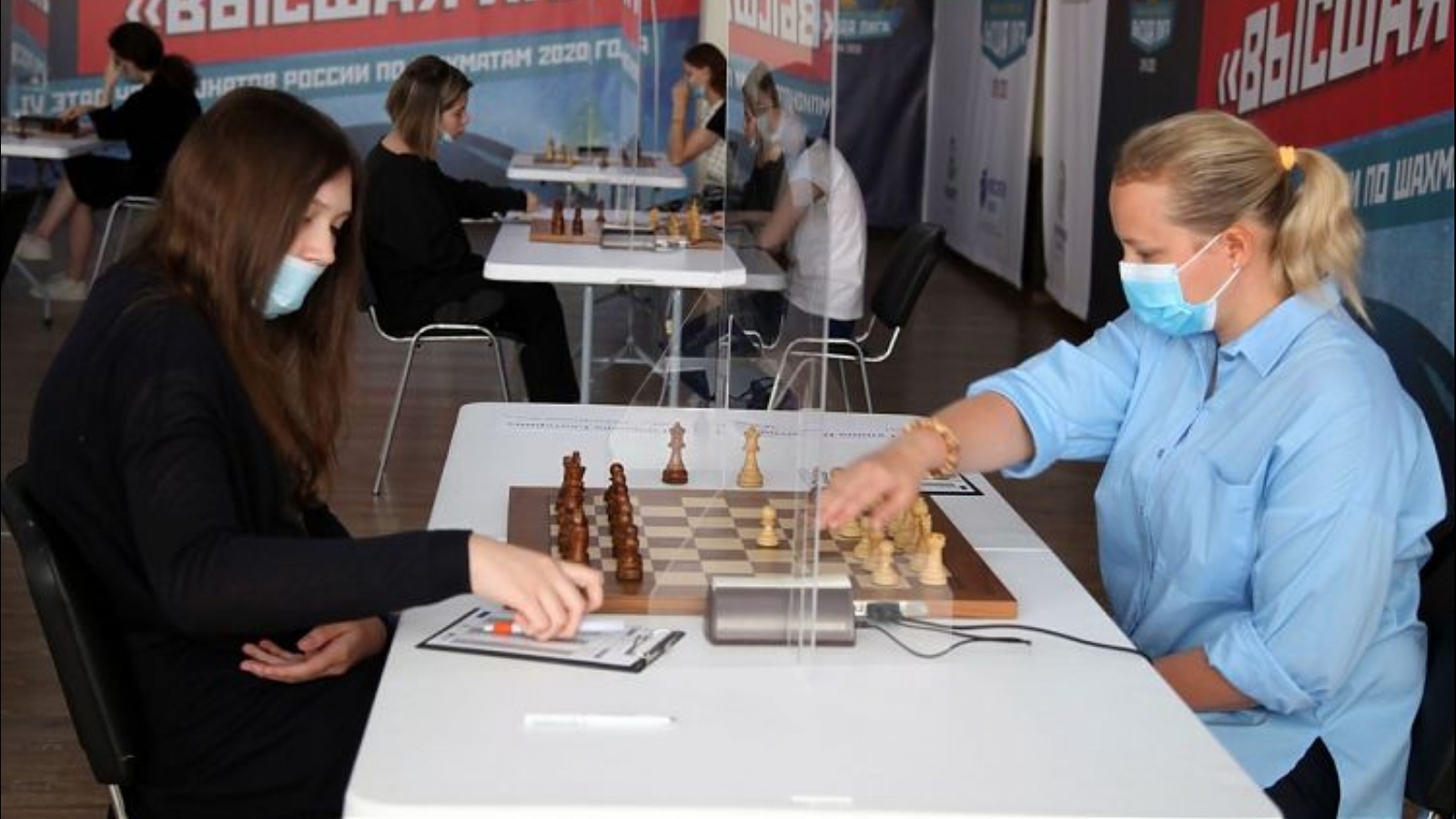 В Уфе стартовали полуфиналы первенств России по шахматам