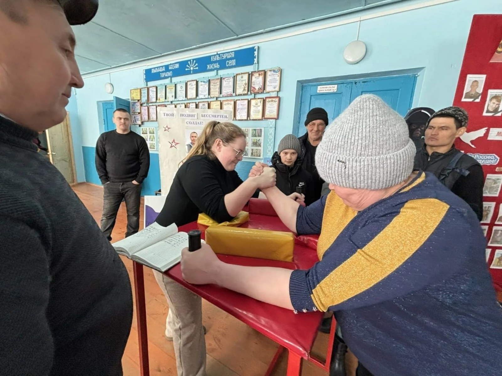 В Башкирии прошел турнир по армрестлингу в память о герое СВО Разифе Нуруллине