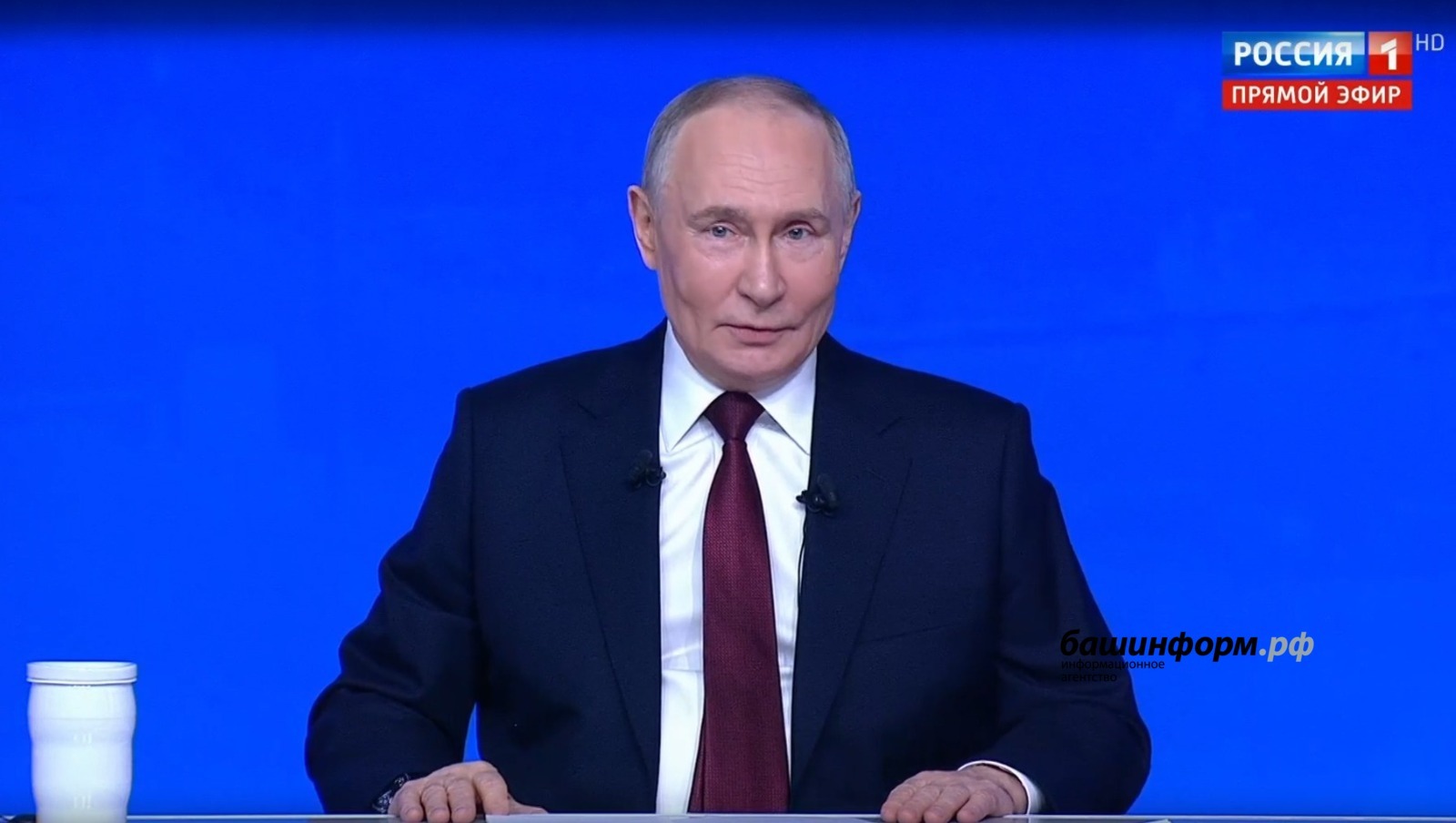 Глава государства обратил внимание на вопросы поддержки семей