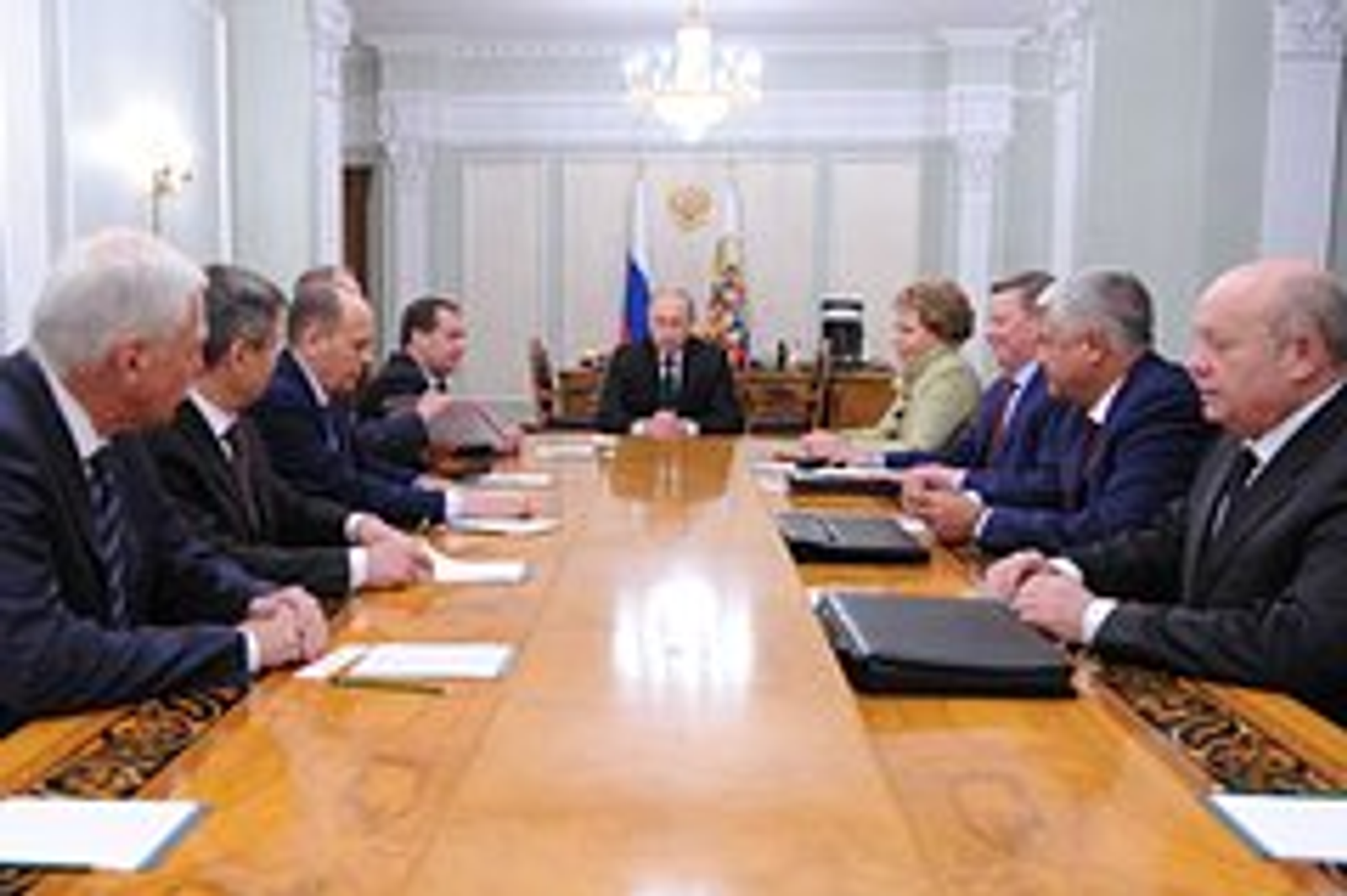 Путин исключил экс-главу Минобороны из состава Совбеза