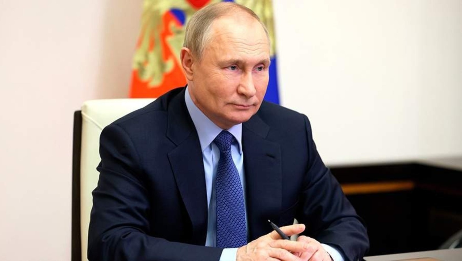 Владимир Путин присвоил звание «Мать-героиня» еще семи женщинам