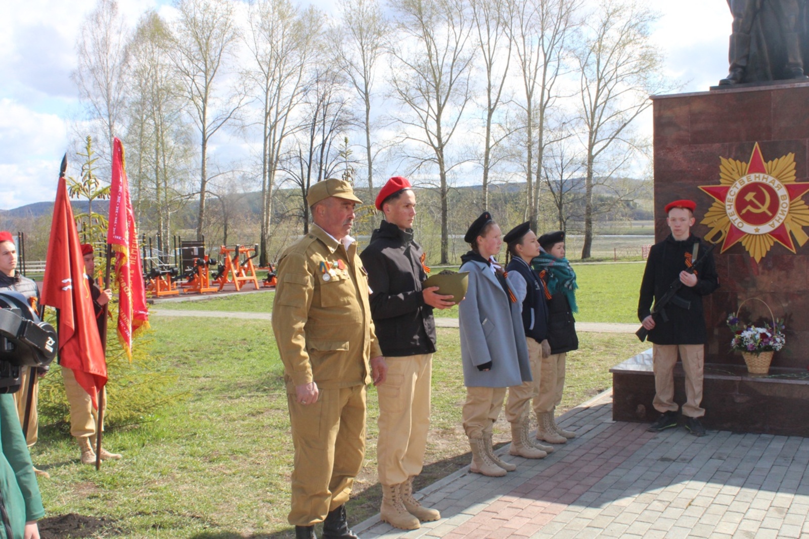 В Салаватском районе произвели забор земли под будущий памятник генералу Шаймуратову в Уфе
