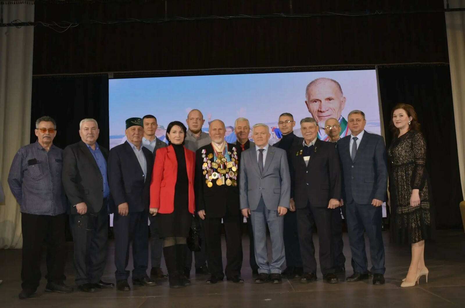 В Бакалинском районе чествовали легенду спортивной ходьбы Аглю Кучумова