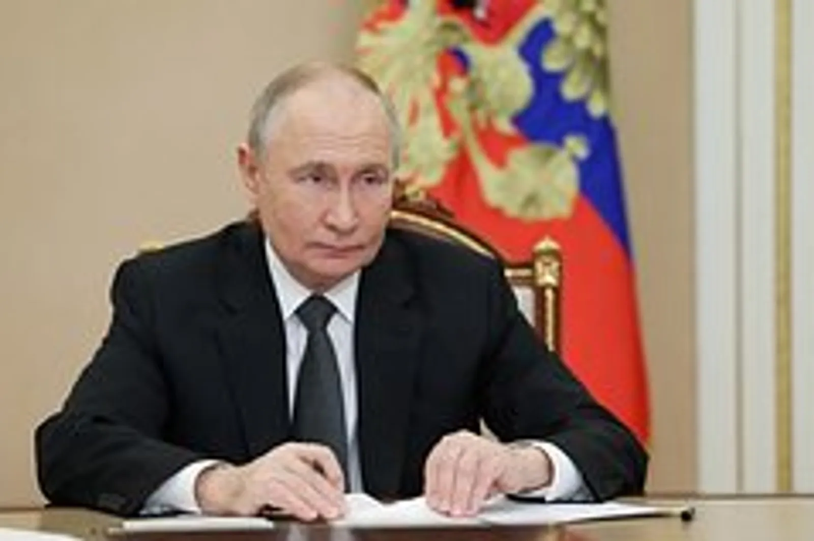 Путин подписал закон о двойных пенсиях для участников СВО