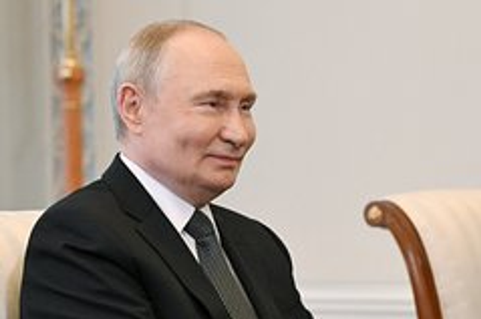 Путин назвал главную задачу российских властей
