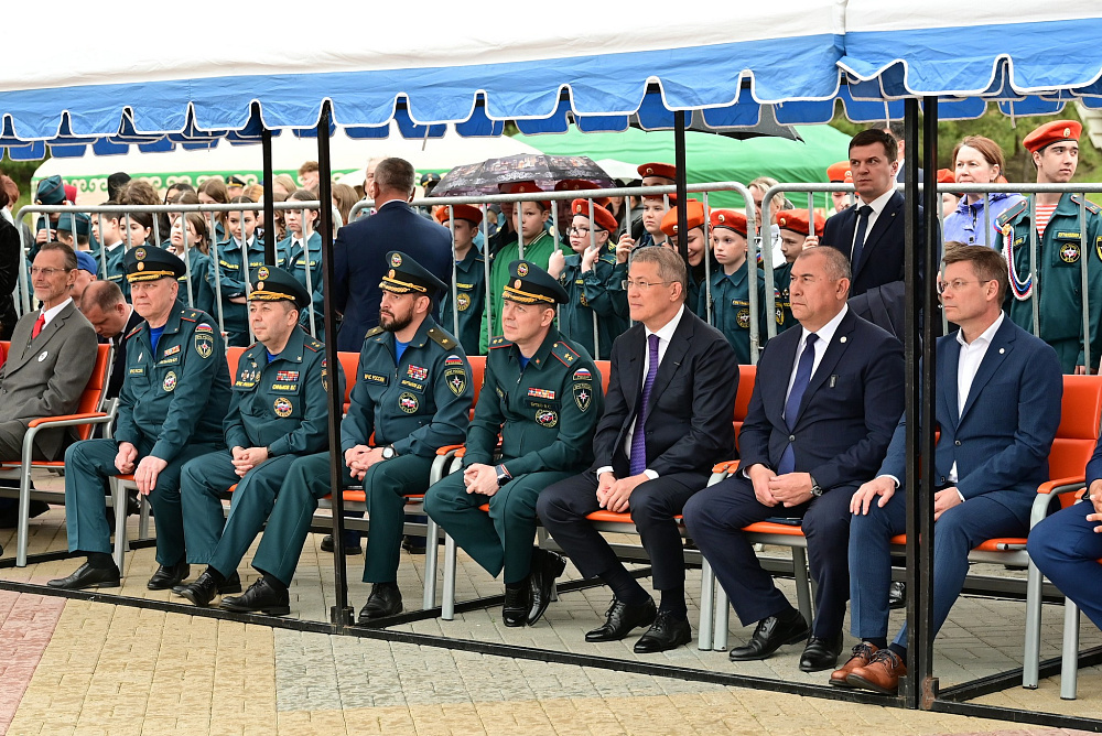 Радий Хабиров пожелал удачи участникам Международных соревнований