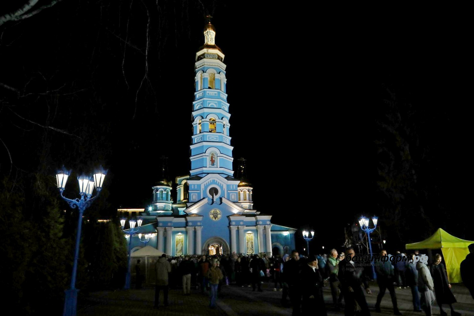 Радий Хабиров поздравил жителей Башкирии с Пасхой